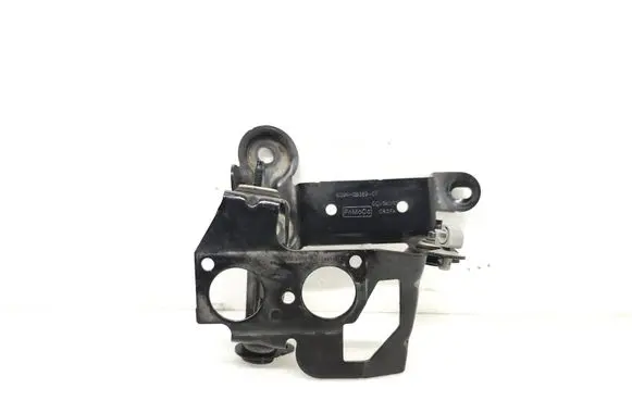 Volvo V70 ABS pump bracket 6G9N2B389CF C83FA