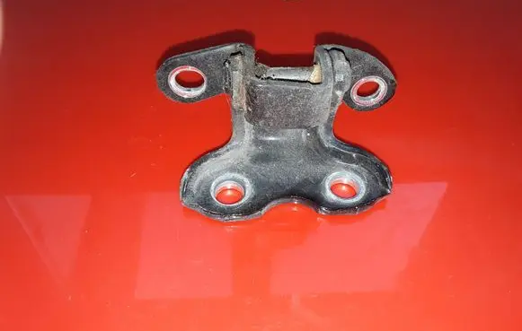 Lexus RX 300 Rear door upper hinge NOCODE