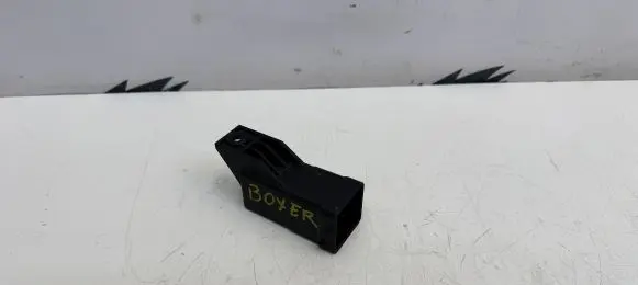 Peugeot Boxer Glow plug pre-heat relay 0281003171