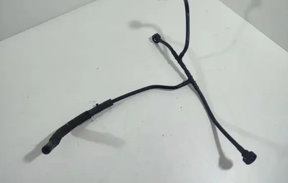Audi A4 S4 B8 8K Engine coolant pipe/hose 8K0121081AE