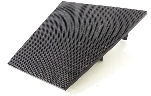 Side speaker trim/cover