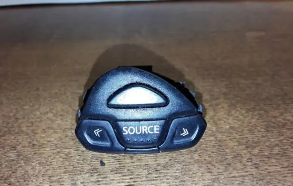 Nissan X-Trail T31 Head unit multimedia control 25552EQ300