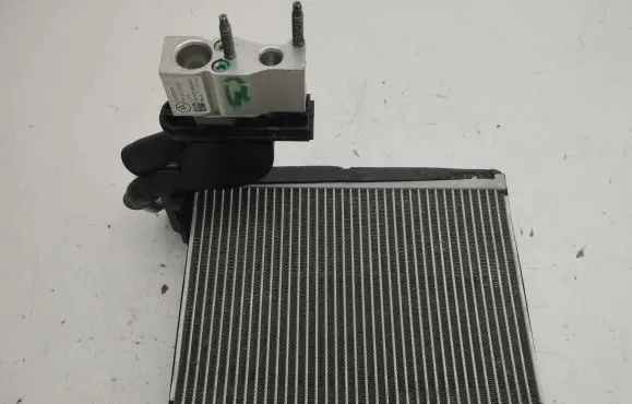 Air conditioning (A/C) radiator (interior)