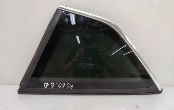 Ford Kuga I Rear side window 43R004523 DOT211M93AS3 8V41S297B00B