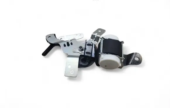 BMW X1 F48 F49 Middle seatbelt (rear) 7403631