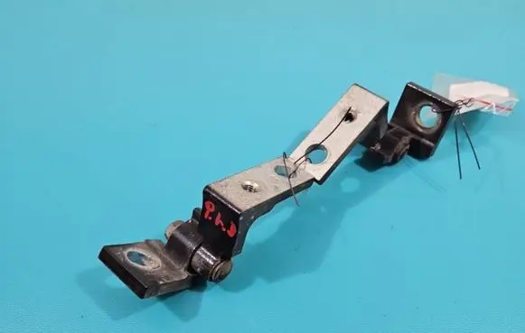 Front door hinge set