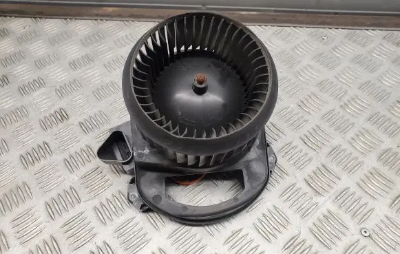Mercedes-Benz GLA W156 Heater fan/blower A2469064200