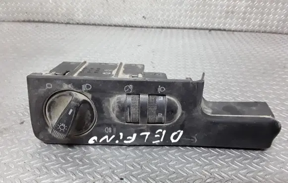 Volkswagen PASSAT B4 Light switch 3A1941531E