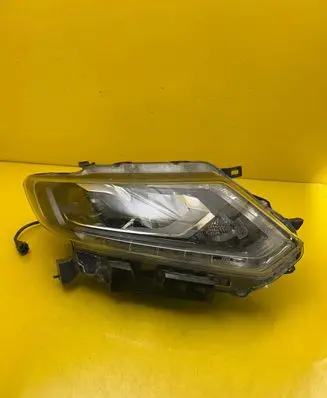 Nissan X-Trail T32 Headlight/headlamp XTRAILT32
