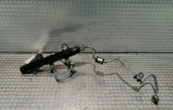 Land Rover Discovery Fuel main line pipe 7H2Q9D280DD A2C27000085