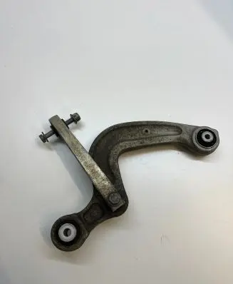 Audi A4 S4 B9 Rear control arm 8W0505361e