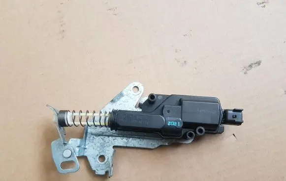 Ford Fiesta Tailgate boot lock/latch motor 