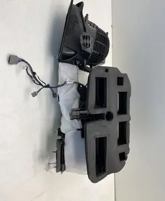 Maserati Levante Air conditioning (A/C) system set 670038354