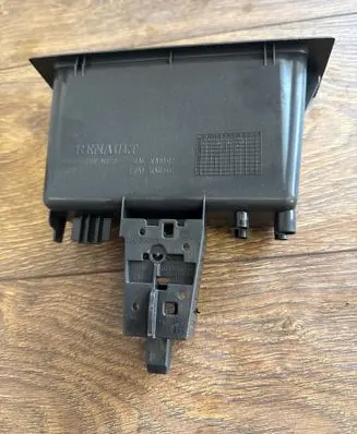 Renault Master III Glove box 684758811R 684758924R
