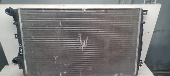Volkswagen Golf Plus Coolant radiator 1K0121253AA RM1425 872272S
