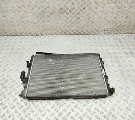 Volkswagen Tiguan Coolant radiator 5N0121253L