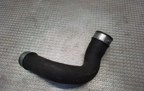 Volkswagen Transporter - Caravelle T5 Intercooler hose/pipe 7H0145709D