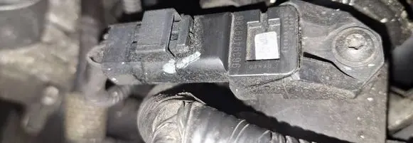 Volvo V50 Air pressure sensor 9639469280