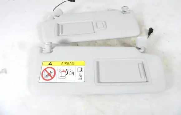 Sun visor