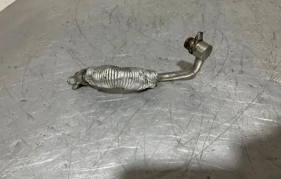 BMW 5 E60 E61 Coolant pipe/hose 7558900