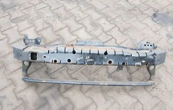 Volkswagen PASSAT B7 Front bumper support beam 