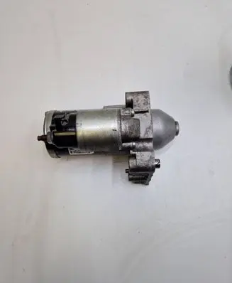 Peugeot 206 Starter motor M000T22472 9664016980