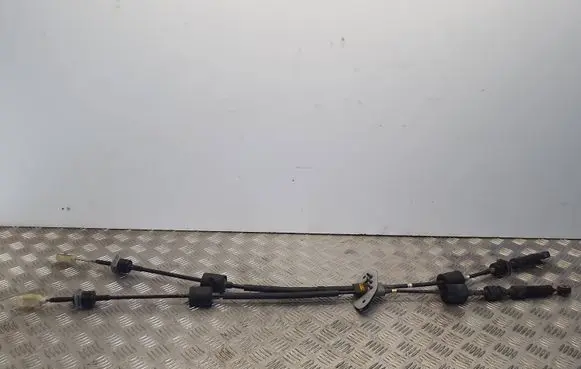 Hyundai i40 Gear shift cable linkage