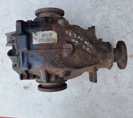 BMW X3 E83 Rear differential 7601206 8909112801299004 33107601206