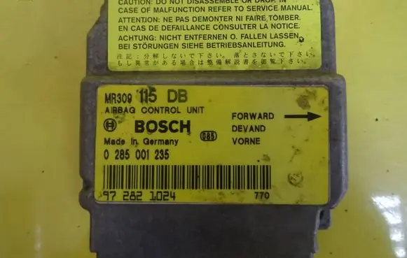 Mitsubishi Carisma Airbag control unit/module MR309115DB 0285001235