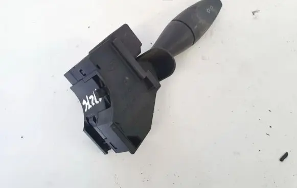 Ford Focus Indicator stalk 98ag13335ae