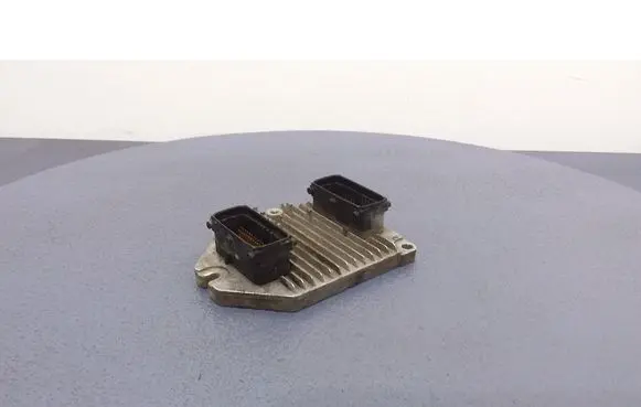 Opel Vectra C Engine control unit/module ECU 09179499