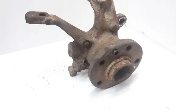 Volkswagen Transporter - Caravelle T4 Front wheel hub spindle knuckle