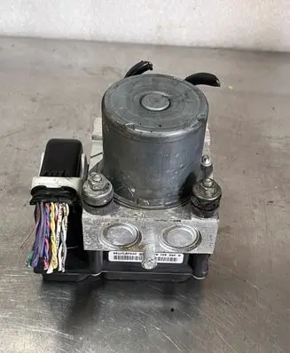 Citroen C4 I Picasso Master brake cylinder