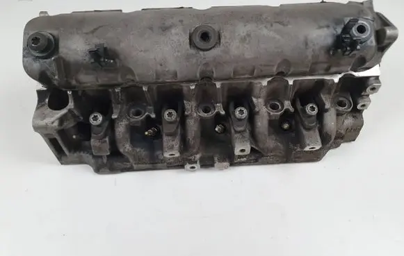 Renault Laguna II Engine head 7700111609