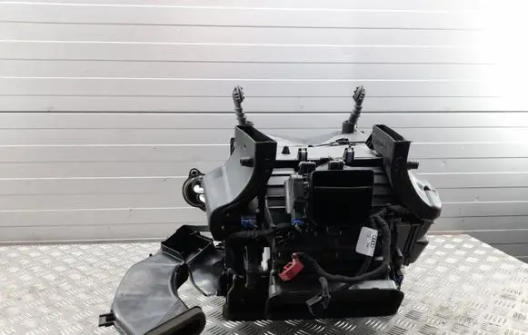 Audi A6 S6 C6 4F Interior heater climate box assembly 4F1820351AF 4F0820511
