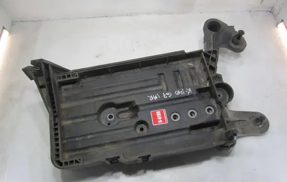 Volkswagen Golf VII Battery tray 5Q0915321H 5Q0915331J