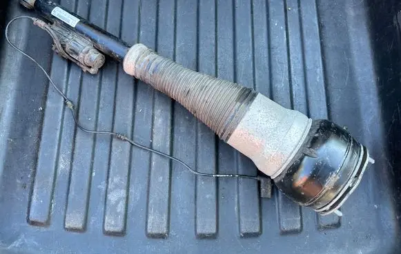 Mercedes-Benz S W222 Rear shock absorber/damper A2223201700 A2225400405