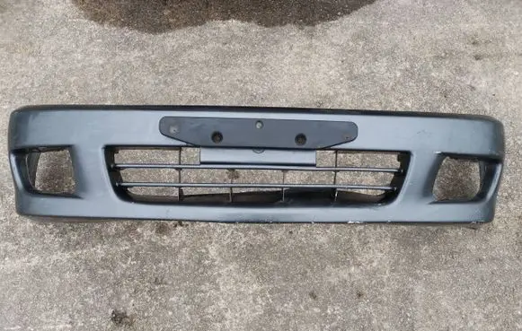 Mitsubishi Lancer Front bumper