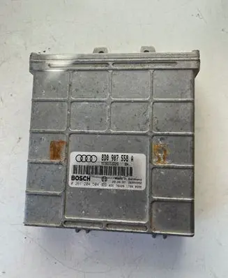 Audi A4 S4 B5 8D Engine control unit/module 8D0907558A 26SA4992 0261204504