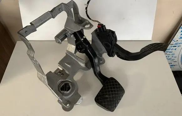 Audi Q5 SQ5 Pedal assembly 8K1721117 8K1723523A 4H1723140A