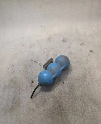 Audi A8 S8 D2 4D Vacuum air tank 443131541