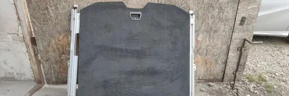 Trunk/boot floor carpet liner