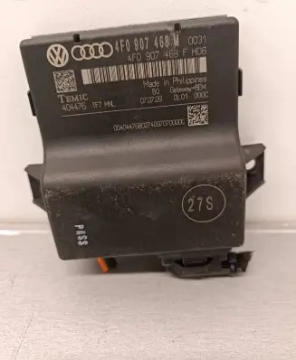 Audi A6 S6 C6 4F Gateway control module 4F0907468M 4F0907468F