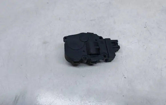 Porsche Cayenne (92A) Air flap motor/actuator EFB340