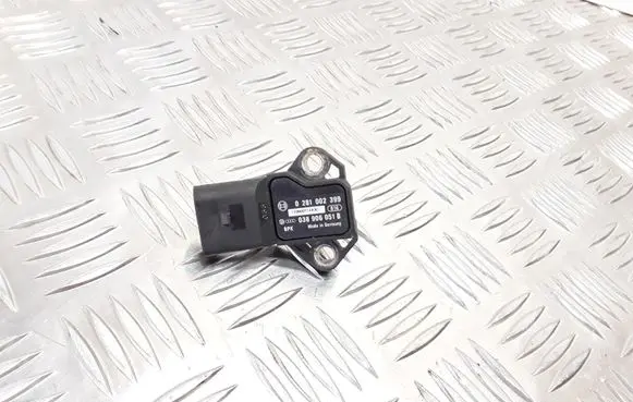 Audi A6 S6 C6 4F Air pressure sensor 0281002399 038906051B