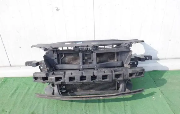 Volkswagen PASSAT B6 Front piece kit 3C0121253S 3C0820411C