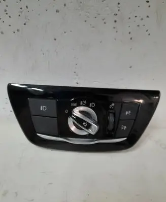 BMW 5 G30 G31 Light switch 9493732 18347910 40702477