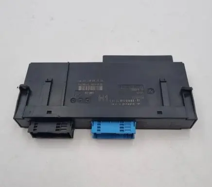 BMW 3 E90 E91 Central body control module 9176880 9059718796 532399243