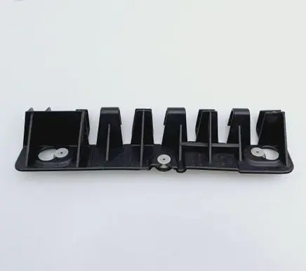 Dacia Logan I Rear bumper mounting bracket 8200413930