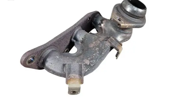 Mitsubishi Space Star Exhaust manifold